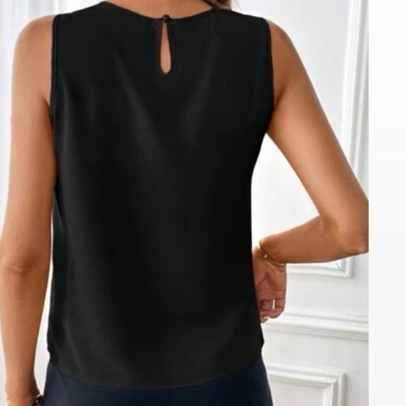 Pleated sleeveless tank top round neck professional work wear red - Picture 3 of 14